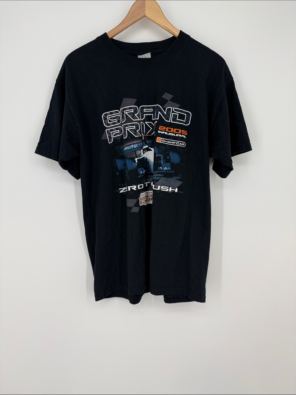 Edmonton 2015 Official Grand Prix Graphic Tee - Men Size Large